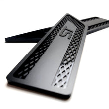 Load image into Gallery viewer, Ford Mesh Wing Badges