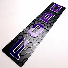 Load image into Gallery viewer, Ford Focus MK3 Prefacelift Grill Emblem
