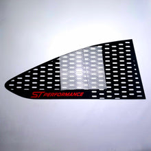 Load image into Gallery viewer, Ford Focus mk2 Facelift Rear side window panels
