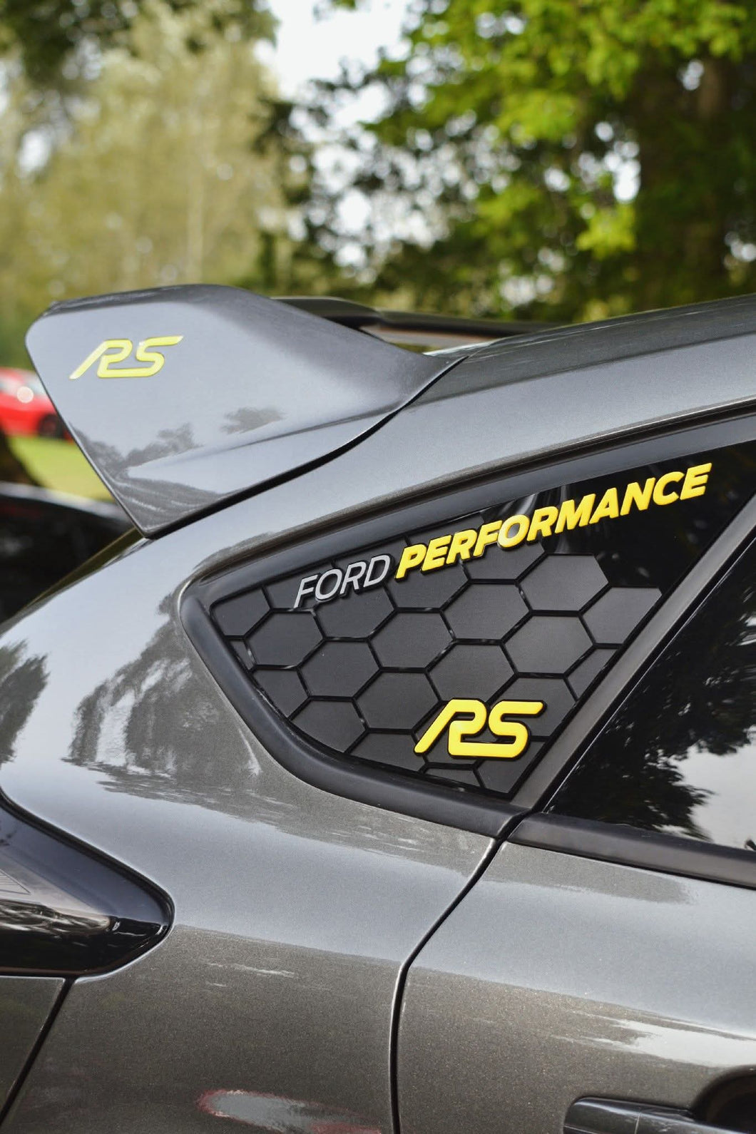 Ford Focus mk3 / 3.5 5 Door Rear Window Panels