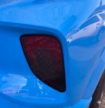 Load image into Gallery viewer, Ford Puma ST mk2 Rear Reflector Full Guards
