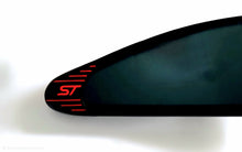 Load image into Gallery viewer, Ford Focus MK2 FL 3door Rear Quarter emblem Panels
