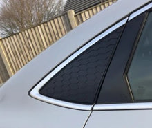 Load image into Gallery viewer, Ford Mondeo mk5 Rear Quarter Panels
