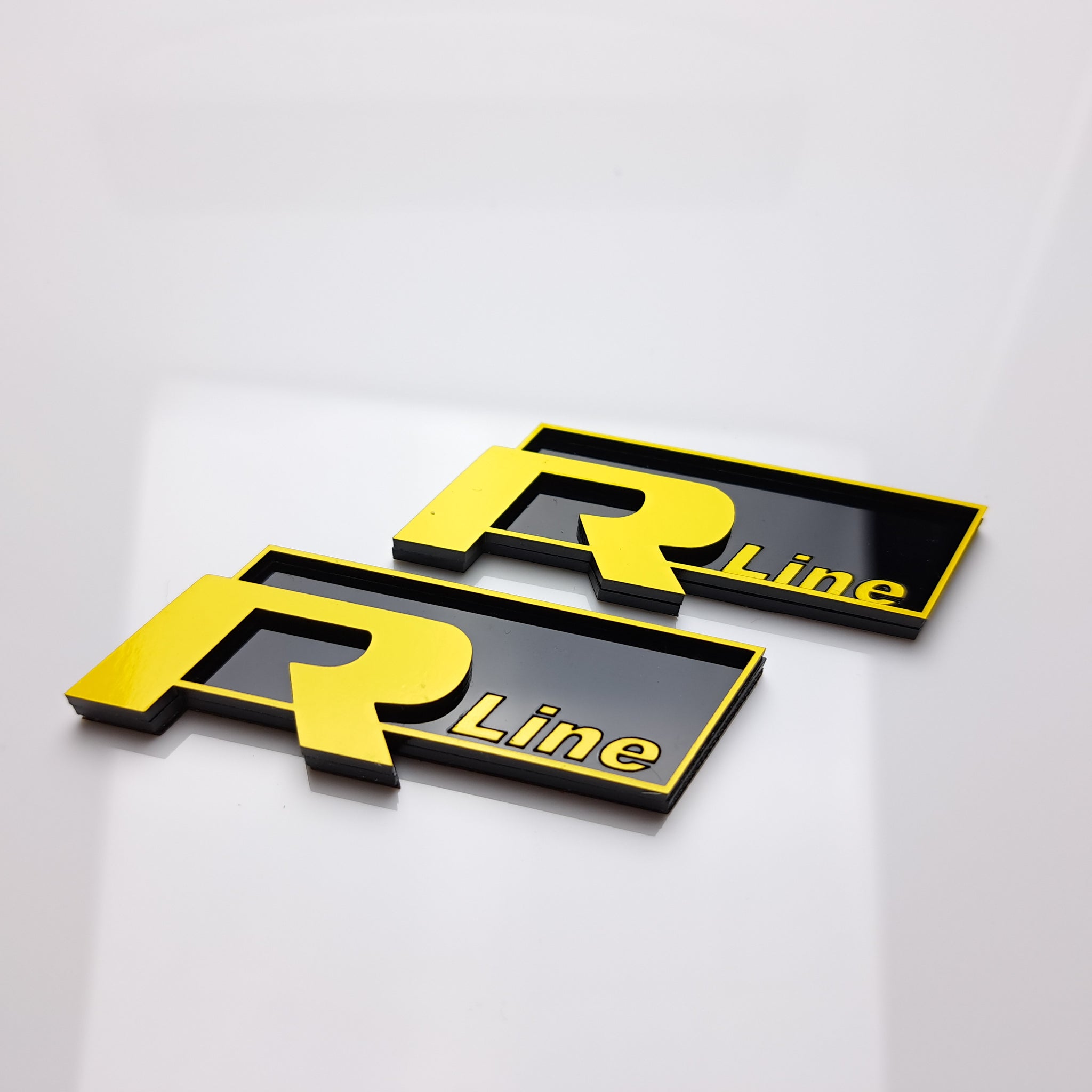 R Line Badge -  UK